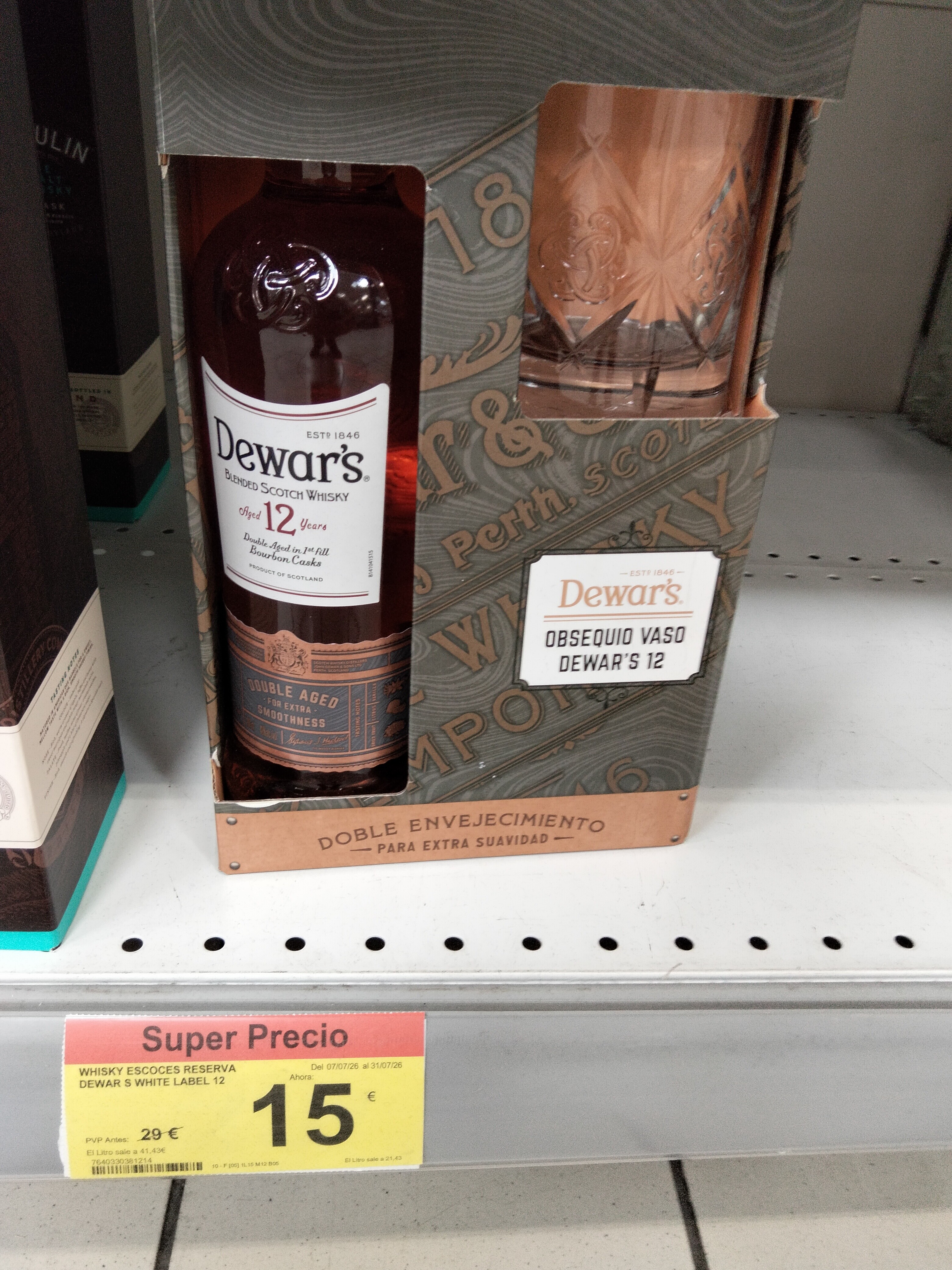 Foto de DEWAR´S WHITE LABEL WHISKY 12 AÑOS 70 CL
